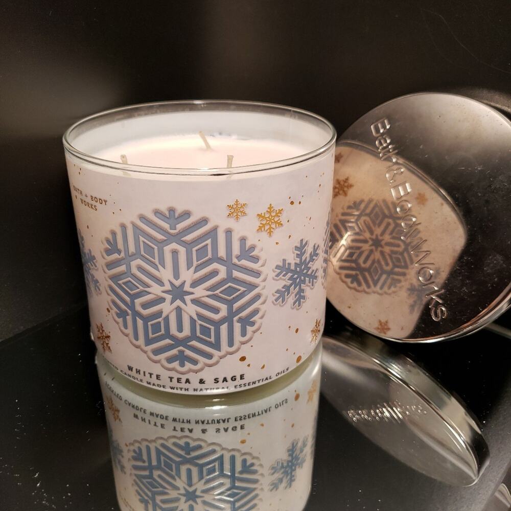 NEW Bath and Body 3 wick Candle